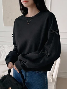 DAZY 對比色蝴蝶結裝飾圓領寬鬆女款運動衫 秋冬款 - 黑色 - 查看 2