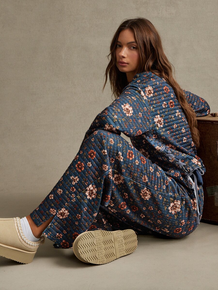 WESTFADE Floral Print Sweatpants, Fall, Autumn Clothes, Winter Outfit, Cowgirl, Western, Country, Casual, Lounge, Boho, Cute - Multicolor - View 1