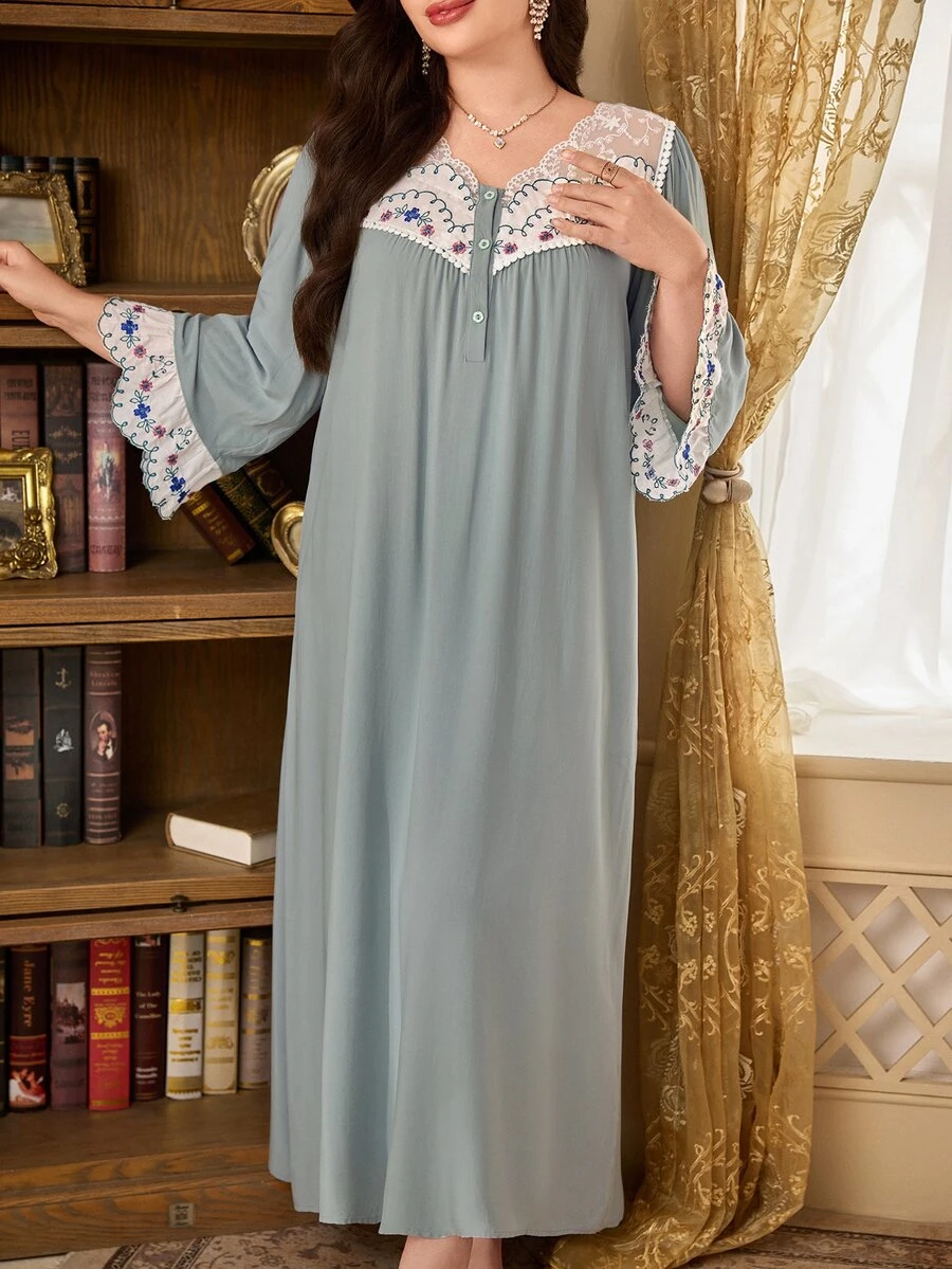 PalaceNights Vintage Elegant Loose Plus Size Long Sleeve Dress Nightgown - Green - View 1