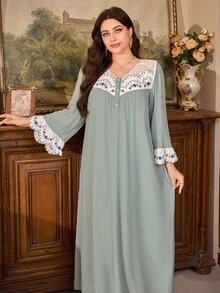 PalaceNights Vintage Elegant Loose Plus Size Long Sleeve Dress Nightgown - Green - View 4