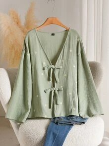 CosyJoli Plus Size Women's Floral Embroidered Pattern Casual Everyday Shirt - Green - View 6