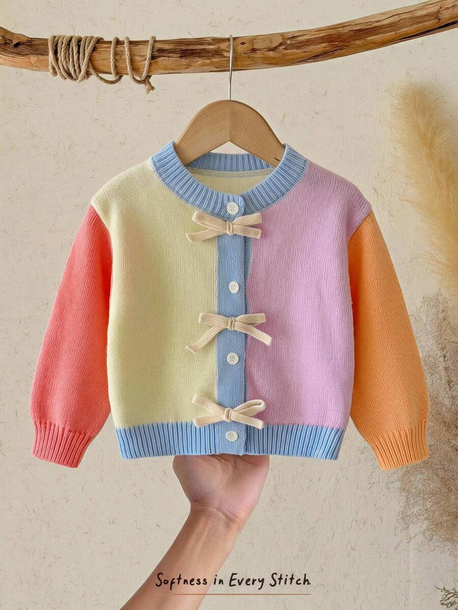 Cozy Pixies كارديجان بناتي رضيع كاجوال مريح للاستخدام اليومي متعدد الاستخدامات بتصميم باتشوورك وألوان متباينة مع فيونكة أمامية - متعدد الألوان - مشاهدة 1