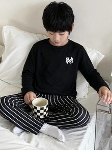 SHEIN 青少年男孩字母印花長袖上衣與長褲休閒日常居家睡衣套裝 - 黑色 - 查看 1