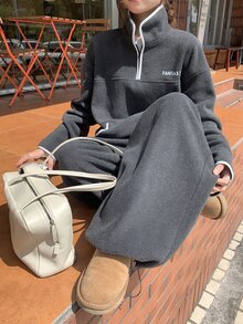 DAZY Setelan 2 Potong Atasan dan Celana Gaya Jalanan Korea Kasual Feminin untuk Wanita dengan Motif Huruf - Grey - View 5