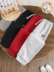 SHEIN 兒童 3 件組大童男孩休閒字母印花運動長褲套裝 時尚慢跑褲 Joggers 運動長褲組合包 - 彩色 - 查看 4