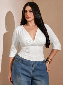 SHEIN BAE CURVE 大尺碼女款純色深V領短袖修身T恤 - 白色 - 查看 7
