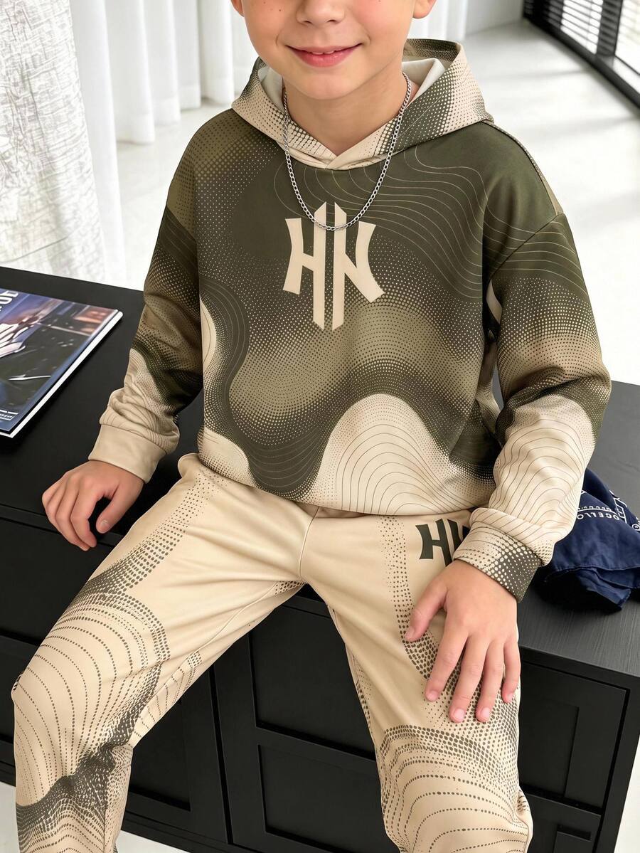 SHEIN Tween Boy Letter Graphic Colorblock Hoodie & Sweatpants Set - Multicolor - View 1