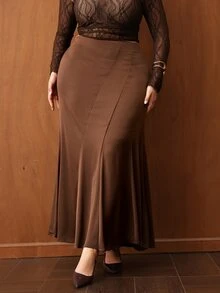 Roveilla Plus High Waist Mermaid Hem Skirt - Brown - View 3