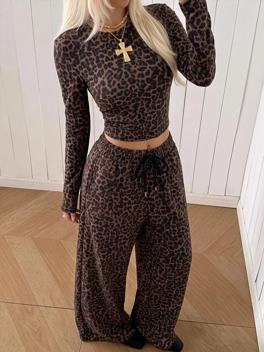 SHEIN EZwear 秋季新款復古棕色豹紋圖案抓皺長袖T恤與長褲兩件套,復古學院風,適合秋冬、畢業季、返校、派對、聚會 - 彩色 - 查看 1