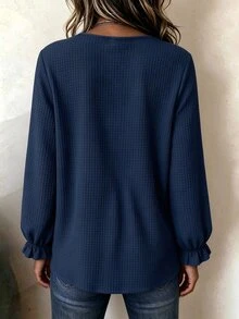 SHEIN Franclia 女款休閒通勤襯衫，前襟鈕扣裝飾，荷葉邊袖口，寬鬆版型，適合日常穿著、約會、辦公室、外出上衣 - 寶藍色 - 查看 2