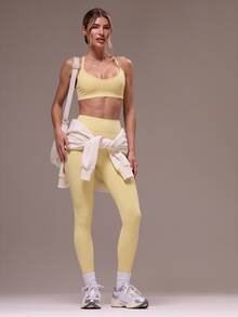 Musera Sport 女款交叉背上衣與緊身褲運動套裝，適用健身房、健身、瑜伽、皮拉提斯、日常休閒 - Butter Yellow - 查看 3