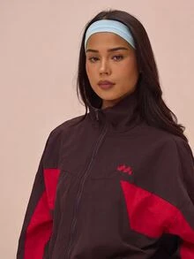 MUSERA 尼龍半拉鍊口袋細節 Logo 連帽防風外套 春季徒步 運動休閒 返校季 健身 日常 秋季 - 巧克力棕 - 查看 5