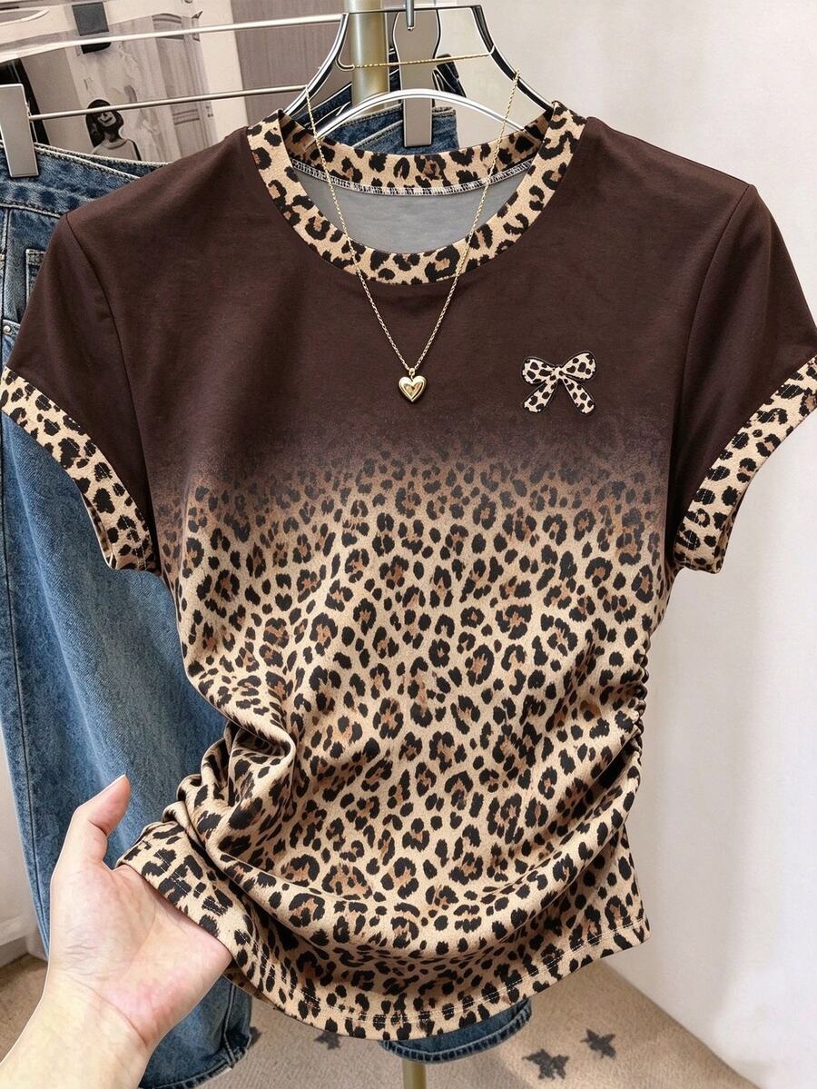 Resyla 女款 T-shirt 夏季外出上衣,經典黑色卡其漸層豹紋印花,蝴蝶結印花圖案風格,圖形設計,收腰設計 - 彩色 - 查看 1