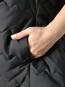 Easura Plus Button Front Vest Onion Quilted Winter Coat - Black - View 6