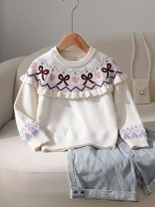 SHEIN Áo len dệt kim mùa thu/đông cho bé gái, màu nền be, họa tiết Fair Isle jacquard, thiết kế bèo nhún và nơ, họa tiết trái tim ở cổ tay, chất vải mềm, kiểu chui đầu cổ tròn, dáng rộng, dễ phối đồ mặc hàng ngày, dễ thương và ngọt ngào - trắng - Xem 1