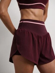 Nöista Women's Colorblock Casual Daily Travel Sports Shorts - Burgundy - View 1