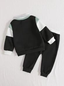 SHEIN 男嬰休閒拼色字母刺繡 Polo 領衛衣與運動長褲套裝，可愛時尚學院風，適合秋冬、戶外穿著、拍照、派對等多場合 - 彩色 - 查看 2