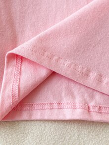 SHEIN Atasan lapisan dalam lengan panjang berkerah tinggi ini tersedia dalam warna hitam, merah muda, dan putih. Potongannya nyaman dan tidak ketat, menjadikannya lapisan dalam dasar untuk musim gugur. Cocok untuk dipakai sehari-hari di musim gugur dan musim dingin dan dapat dipadukan dengan jaket, kaus, dan rok. - MultiWarna - View 8