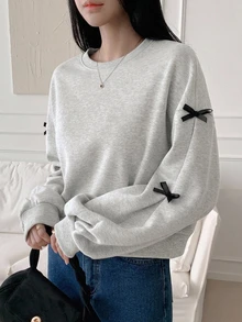 DAZY 對比色蝴蝶結裝飾圓領寬鬆女款衛衣 秋冬連帽衫 - 灰色 - 查看 2