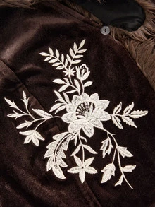 ROMWE Plus Size Gothic Embroidered Floral Fur Collar A-Line Jacket For Women, Autumn/Winter - Brown - View 3