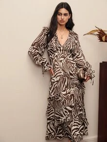 BELROSIE Gaun Panjang Wanita Elegan Berlapis-lapis Bahan Chiffon dengan Motif Zebra Digital Gaya Eropa dan Amerika untuk Musim Gugur/Dingin, Mode Baru, Serbaguna, Warna Kopi, Bahan Chiffon, dan Ruffle. - MultiWarna - View 5