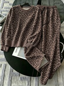 Resyla Women's Plus-Size Set, Leopard Print Pattern, Round-Neck Sweatshirt And Loose Pants, Comfortable Indoor Loungewear, Sexy And Hot-Selling Women's Set - Multicolor - View 1