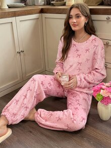 Snug Reverie طقم بيجامة نسائي، طبعة فيونكة برقبة دائرية وأكمام طويلة وبنطلون مكشكش، طقم من قطعتين، من الفلانيل الناعم الدافئ، بأسلوب حلو وجميل، طقم ملابس نوم منزلية - متعدد الألوان - مشاهدة 6