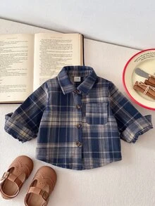 SHEIN Vintaside Kids 1件嬰兒幼童男童格紋襯衫 學院風海軍藍米色格子蘇格蘭格紋口袋長袖翻領標準版寬鬆大哥哥款鈕扣秋季假日襯衫 - 藍色 - 查看 5