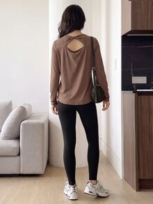 Solavon Women's Solid Color Long Sleeve T-Shirt And Leggings Sports Set - Brown - View 3