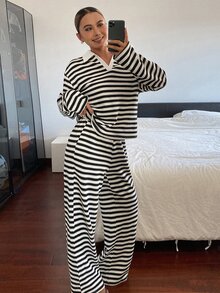 DAZY Women's Striped Lapel Long Sleeve T-Shirt And Pants Casual 2 Pieces Set - Black - View 4