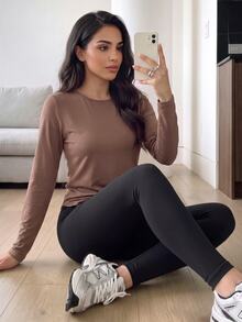 Solavon Women's Solid Color Long Sleeve T-Shirt And Leggings Sports Set - Brown - View 8