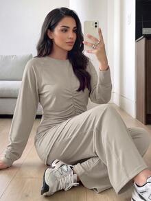 Solavon طقم رياضي كاجوال يومي للنساء بلون موحد، ملابس علوية بأكمام طويلة مطوية وبنطال - كاكي - مشاهدة 3
