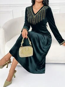 Al Najma Women's V-Neck Colorblock Casual Party Arabian Dress - Dark Green - View 7