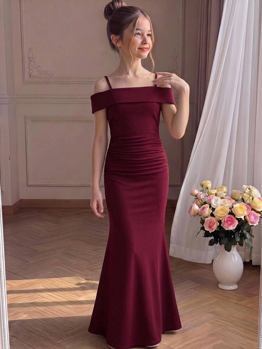 SHEIN 少女優雅時尚百搭純色酒紅收腰露肩魚尾下擺無袖修身貼身長款派對洋裝 - 酒紅色 - 查看 1