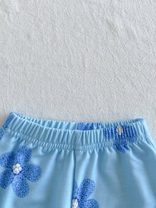 SHEIN 2件組幼童女童夾克褲套裝，可愛甜美藍白花卉荷葉邊珍珠裝飾，飛袖立領，適合生日派對、秋季假期，羅紋設計 - 藍色 - 查看 6