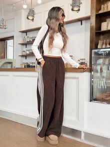 Easowa Celana Panjang Kasual Longgar Wanita Motif Garis-Garis dengan Blok Warna dan Saku - Coklat - View 5