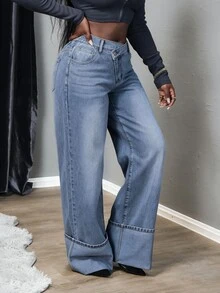 SHEIN Tall CURVE بنطلون جينز مقاس كبير بخصر متقاطع وأزرار وقصة فضفاضة - الأزرق - مشاهدة 8