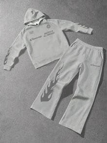 Manfinity Hypemode Set Kasual Pria Gaya Jalanan, Hoodie Motif Api Abu-abu dengan Cetakan Bahasa Inggris, Celana Longgar Motif Api, Pakaian Lengkap Gaya Jalanan, Serbaguna untuk Sehari-hari - MultiWarna - View 5