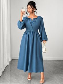SHEIN Elenzya 大尺碼串珠裝飾交叉細肩帶洋裝 - 藍色 - 查看 1