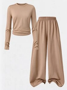 SHEIN 女童休閒套裝 2 件組，修身長袖 T 恤搭配彈性腰寬腿鬆身長褲，秋季上衣套裝，適合學校假期，駱駝色 - 卡其色 - 查看 3