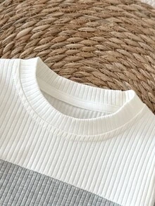 SHEIN 男嬰拼接色圓領長袖連身衣，深皇家藍，優雅基礎休閒舒適秋季穿著，耐穿，適合居家、假日、度假 - 彩色 - 查看 8