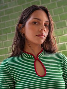 Nöista Long Sleeve Women's Wear Fitted Tee With Stripped Fabric And Contrast Neck With A Front Cut  - Green - View 2
