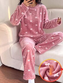 SHEIN 女童圓領法蘭絨居家服套裝，溫柔甜美風，蓮花粉全印花配白色蝴蝶結，雙面法蘭絨親膚柔軟面料，寬鬆落肩長袖直筒褲，休閒版型，抓絨內裡保暖睡衣 2 件套，秋冬款 - 藕粉色 - 查看 8