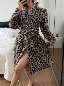 Dream Adore Áo choàng nữ mặc nhà họa tiết da báo bằng nỉ san hô, dày dặn mềm mịn, họa tiết báo đốm, mùa đông, ấm áp - Nhiều màu - Xem 1