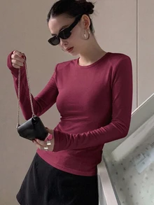 DAZY 女款純色極簡圓領長袖保暖T恤 - 酒紅色 - 查看 11