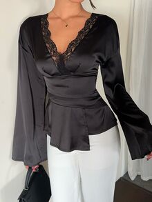 Aloruh 女款上衣與襯衫 外出穿搭可愛上衣可愛襯衫 女士職場套裝 基本款上衣 復古秋季穿搭 極簡黑色V領S號 - 黑色 - 查看 4