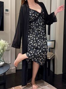 Dazy Plus Plus Size Women's Contrast Lace Robe And Ditsy Floral Camisole Dress Loungewear Elegant Set - Black - View 1