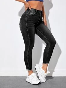 Flexra Plus Size Fashion Button Pocket Slim Fit Denim Cropped Pants - Black - View 7