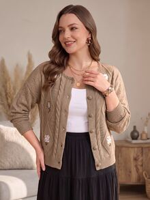 EMERY ROSE كارديجان محبوك بأزرار مطرزة بطراز عتيق مقاس كبير - كاكي - مشاهدة 1