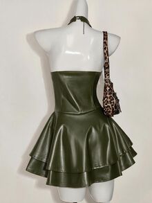 SHEIN ICON 女款 Y2K 性感時尚 Gyaru 風格演唱會穿搭 夜店派對節慶電音趴 交叉肩帶 PU 皮革露背掛脖迷你黑色洋裝 秋季 - 軍綠色 - 查看 4